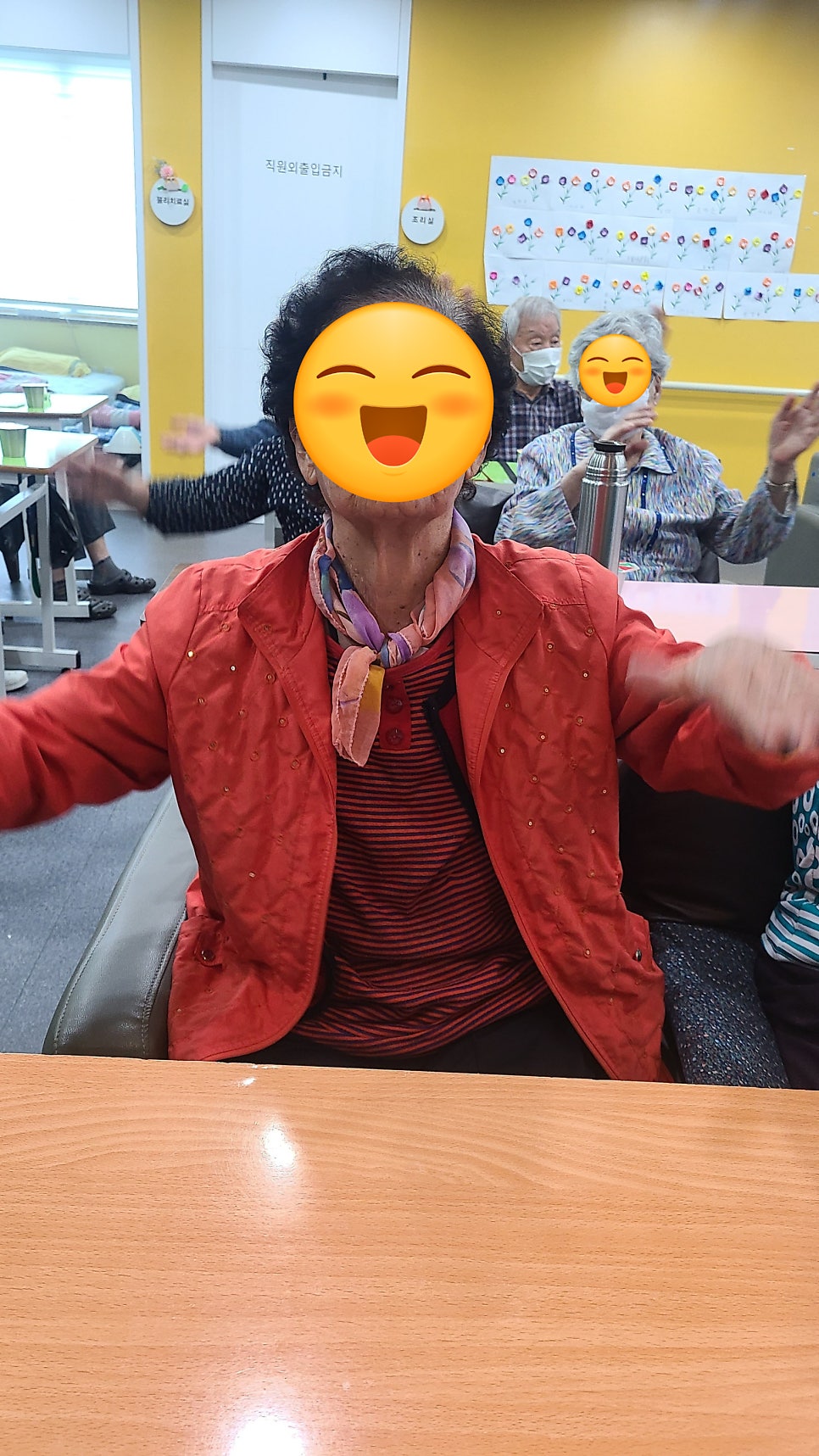 /user/t/thehappycare/editor/2511/e3248f7daca7a73c27f353505eac1f64_1762227478_4498.jpg 이미지크게보기